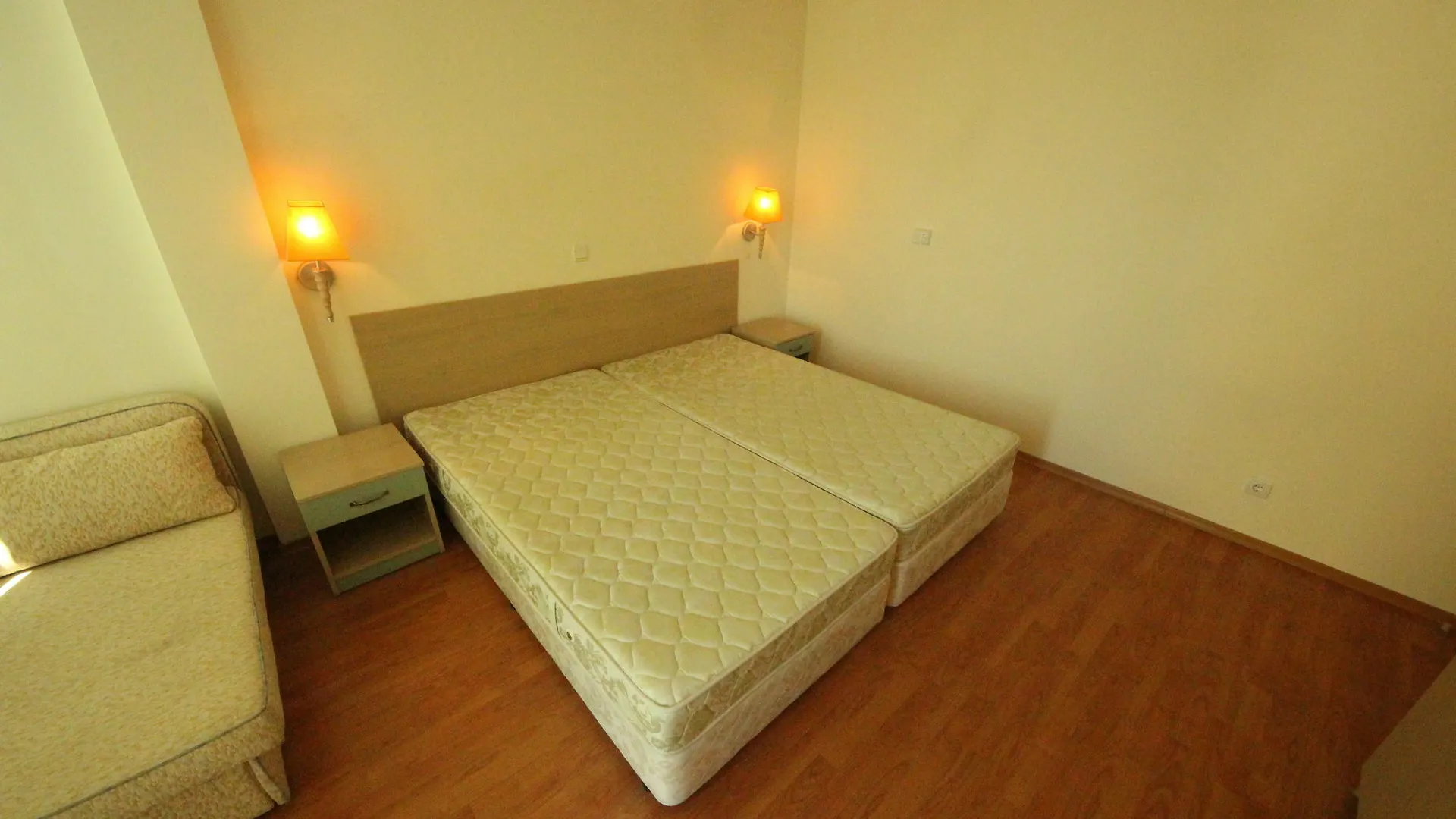 Menada Oasis Resort Apartments Sunny Beach